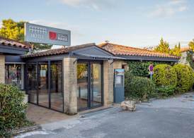 Logis Hotel Restaurant Uzès Pont du Gard 3