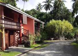 BORA BORA HOLIDAY'S LODGE 2