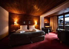 Hotel La Savoyarde 3