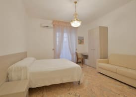 Hotel La Marina 2