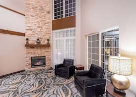 Wyndham Garden Madison Fitchburg 4
