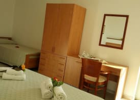 Hotel Damanse 5