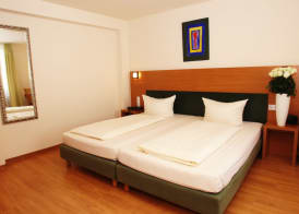 Memphis Hotel 4