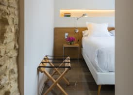 Torre Homenaje Historical Suites 3