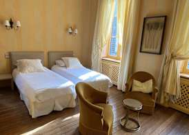Demeure Saint Louis Historic manor, air-conditioned, free private parking, City 700m, WIFI, view 5