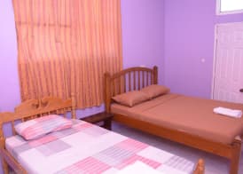 Hillview Apartments and Vehicle Rental 4