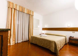 Hotel Biancaneve 2