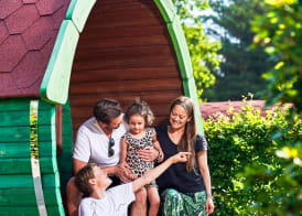 LEGOLAND Wilderness Barrels & Cabins 5
