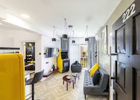 Castle Holiday Apartments 2
