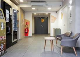 B&B HOTEL Aix-en-Provence Pont de l'Arc 2