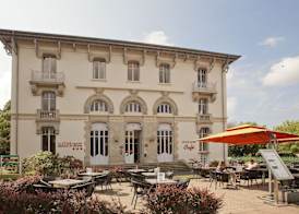 Garden & City Luxeuil Ex Le Métropole et Les Thermes 3