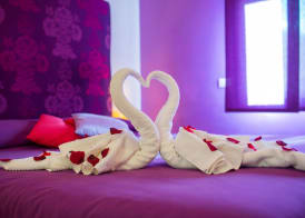 Emily Suites 2