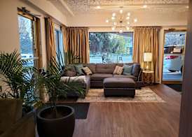 Robin Hood Inn and Suites 4