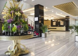 The Palms Beach Hotel And Spa 2