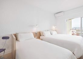 Equador Superior Suites by Olala Homes 4