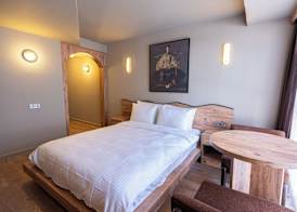 Tare Houses 2