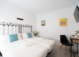 Hotel Mediterráneo by Croma 4
