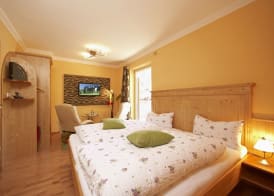 Hotel am Wiesenhang - Garni 2
