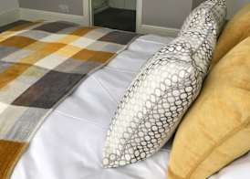 Breakers Guest House 4
