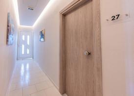 Blue Wave Suites - Ixia 4