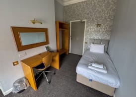 The New England Hotel 2