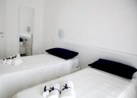 SOHO B&B 5