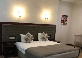 Capitol Hotel 5