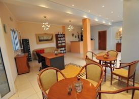 Saint Spiridon Hotel 3