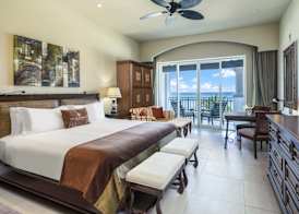 Holiday Inn Club Vacations Grand Residences All Inclusive 4