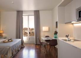 Duquesa Suites Hotel by Grup Duquessa 5