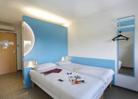 First Inn Hotel Blois 5