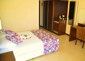 Sunshine Holiday Resort 5