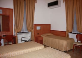 Piccolo Hotel 2
