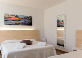 Hotel Albània 3