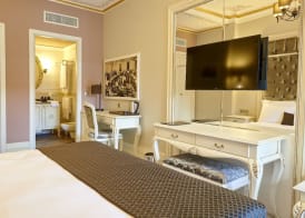 L'Agora Old Town Hotel & Bazaar 4