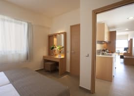 Island Blue Hotel 4