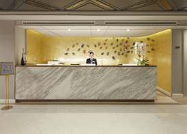 The Quarter Ploenchit by UHG 5