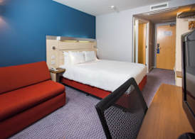 Holiday Inn Express SWINDON CITY CENTRE by IHG 3