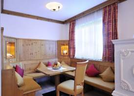 Hotel Oberforsthof 4