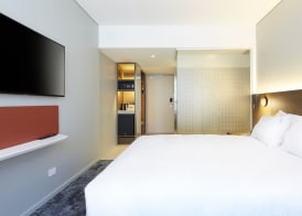 Holiday Inn Express SYDNEY AIRPORT by IHG 5