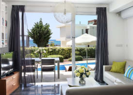 Paradise Cove Luxurious Beach Villas 2