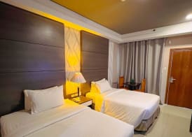 88 Courtyard Hotel 5