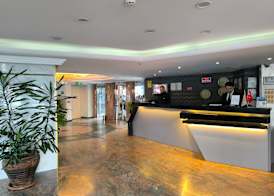 Euro Plaza Hotel 2