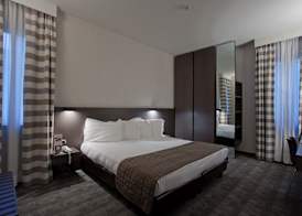 Hotel Ovest 5
