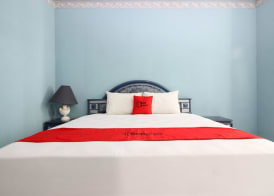 Akur Hotel Malioboro Mitra RedDoorz 4