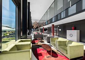 Axis Viana Business & SPA Hotel 5
