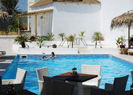 Alia Beachfront Suites and Spa 5