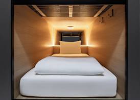 Zedwell Capsule Hotel Piccadilly Circus 4