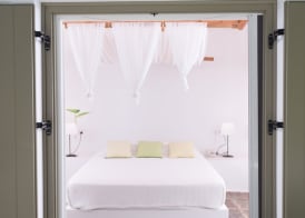 Skiathos Holidays Suites & Villas 4