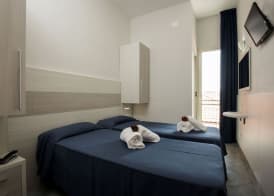 Hotel Scarlet 3